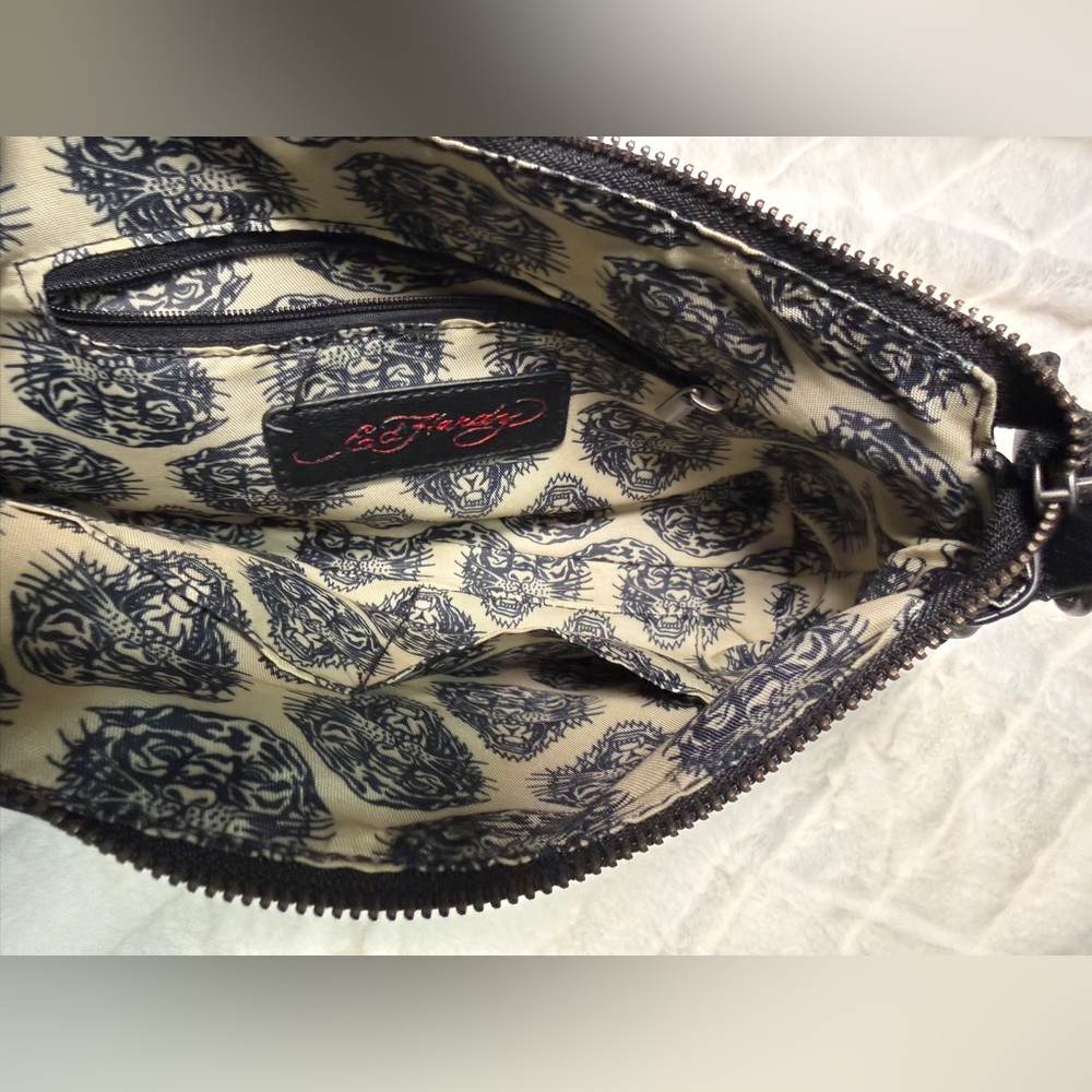 ❌SOLD❌Ed Hardy Studded Shoulder Crossbody Bag black - Picture 5 of 9